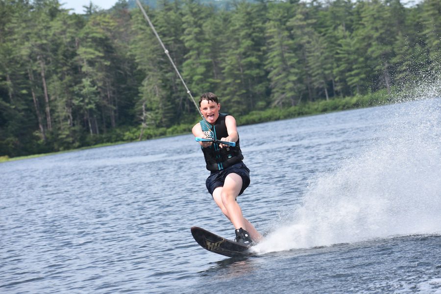waterskiing